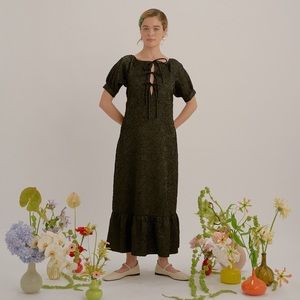 Lisa Says Gah Nikki Midi Dress - Onyx